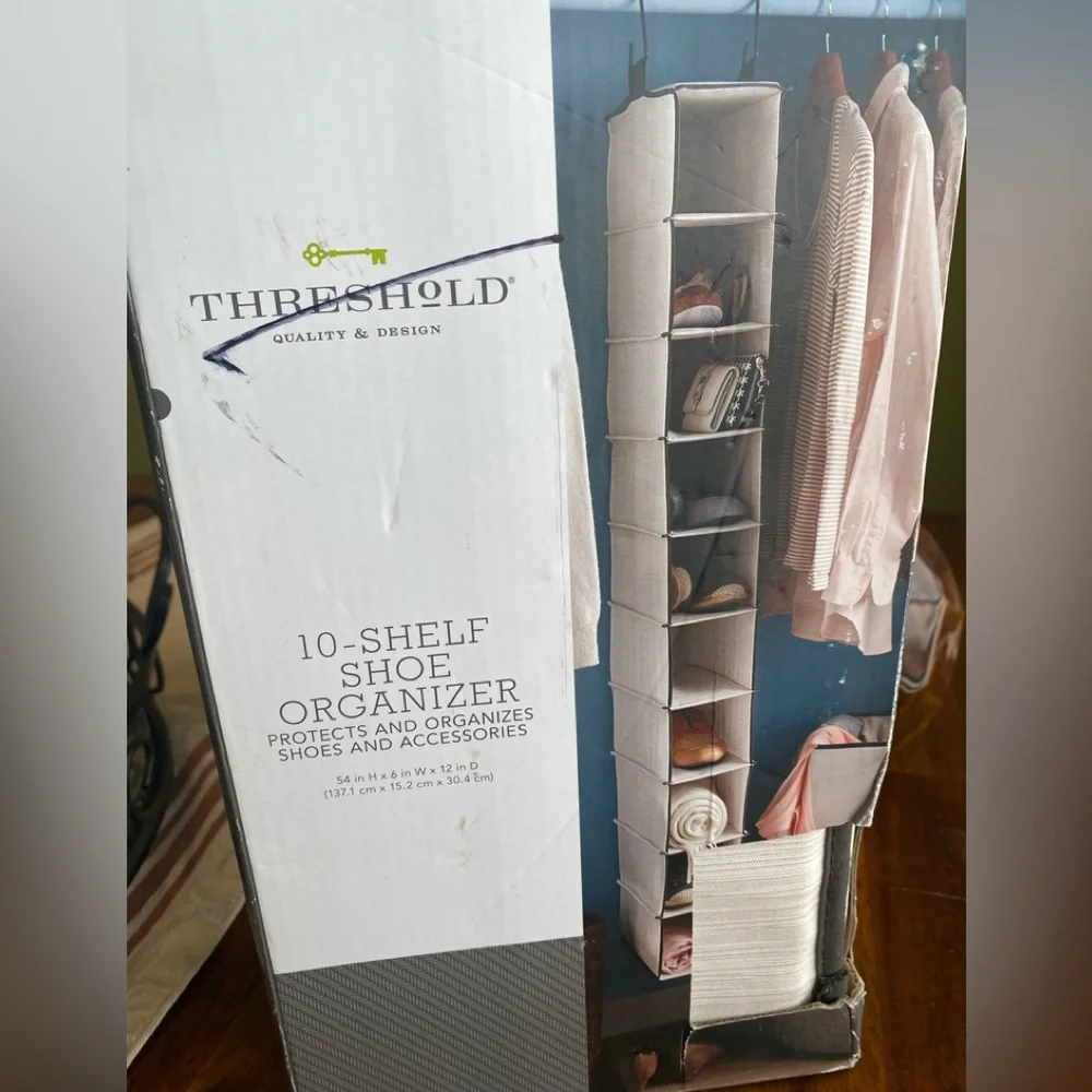 Nib Threshold 10 Shelf Shoe Organizer